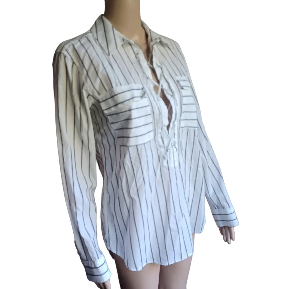 Equipment Femme Blouse Button Down Top Drawstring V Neckline Size Small Petite - Picture 2 of 9